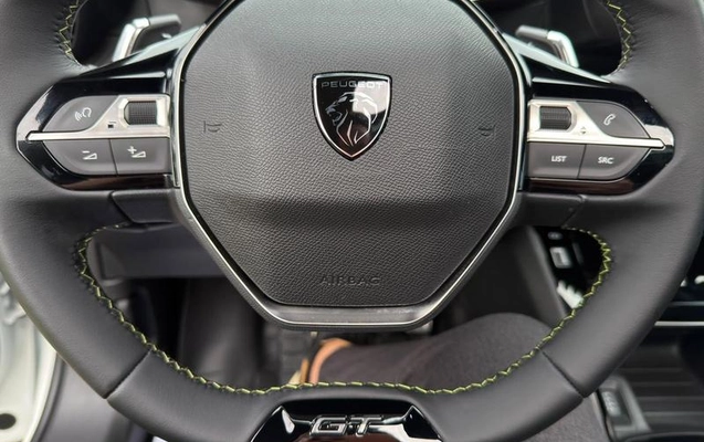 imagem-https://www.socarrao.com.br/sc-vehicle-images-prod/4364980/1792764877904-8573983_11_B_8372f4e3e3.jpeg