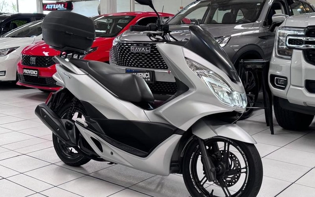 imagem-https://www.socarrao.com.br/sc-vehicle-images-prod/4364994/1792171634713-8520367_1_B_7dca86d06e.jpeg