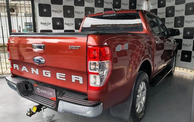 imagem-https://www.socarrao.com.br/sc-vehicle-images-prod/4365003/1792096926662-8504652_12_B_c3808d16d7.jpeg
