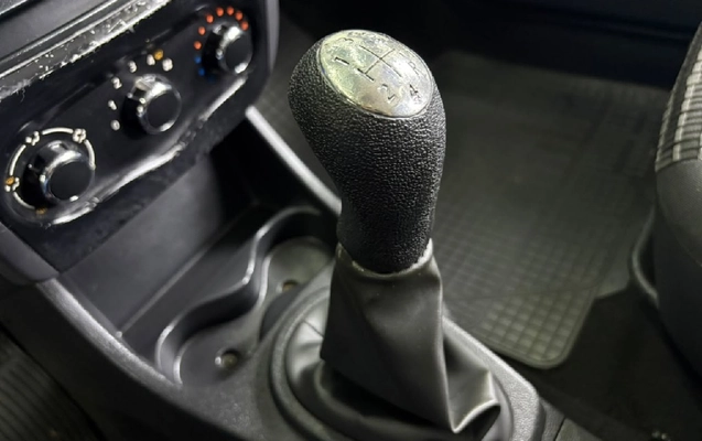 imagem-https://www.socarrao.com.br/sc-vehicle-images-prod/4365018/1792096995373-73da3cd3-f19f-a687-7039-3a0382d29d66-whatsappimage2026-10-15at152026jpeg.jpg