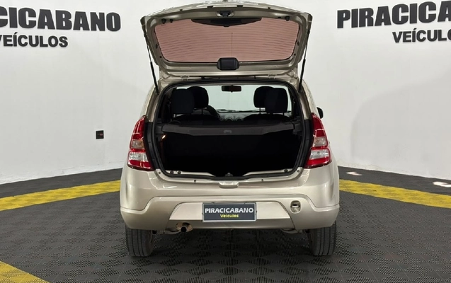 imagem-https://www.socarrao.com.br/sc-vehicle-images-prod/4365018/1792096995385-cb959d5a-66f6-31e1-ece0-6d1662c9dc72-whatsappimage2026-10-15at152024jpeg.jpg