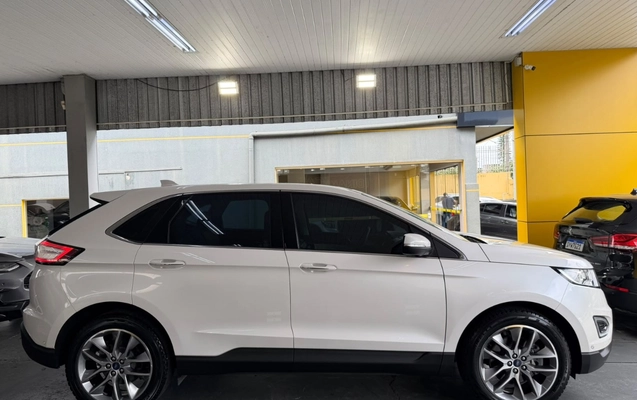 imagem-https://www.socarrao.com.br/sc-vehicle-images-prod/4365062/1792097188291-MjMuanBlZw.jpeg