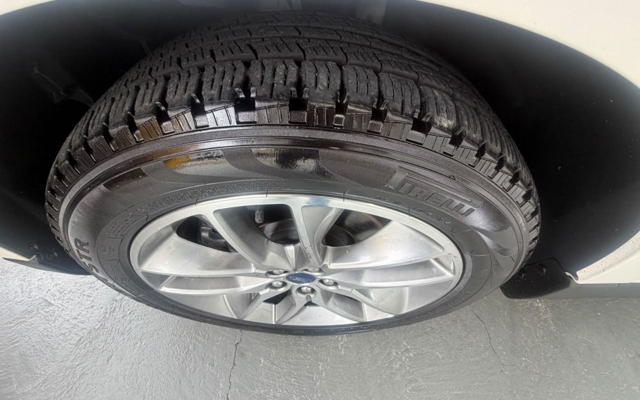 imagem-https://www.socarrao.com.br/sc-vehicle-images-prod/4365062/1792097188424-MjUuanBlZw.jpeg