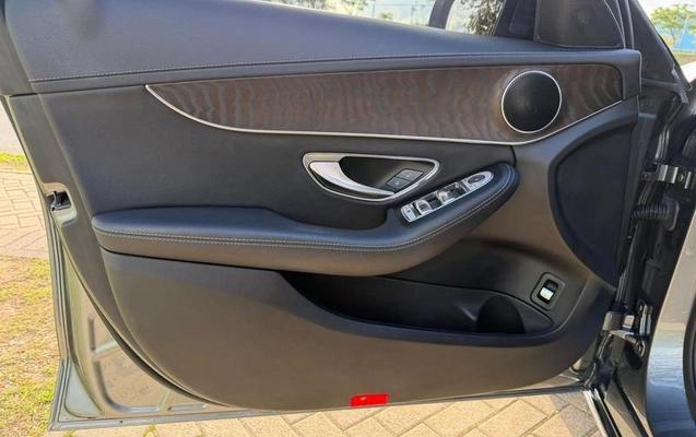 imagem-https://www.socarrao.com.br/sc-vehicle-images-prod/4365088/1792702459120-8575707_19_B_6dff28b850.jpeg