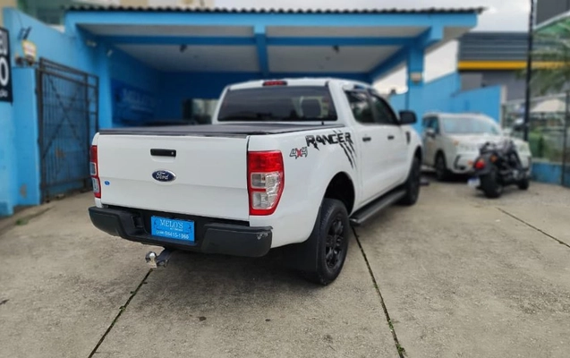 imagem-https://www.socarrao.com.br/sc-vehicle-images-prod/4365114/1792097586927-gb-b818c55.jpeg