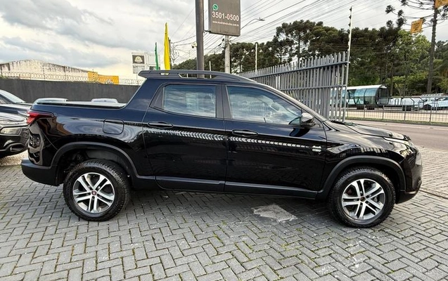 imagem-https://www.socarrao.com.br/sc-vehicle-images-prod/4365236/1792874053915-8452980_4_B_e01a3c7f4f.jpeg