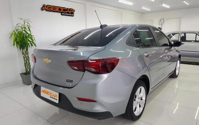 imagem-https://www.socarrao.com.br/sc-vehicle-images-prod/4365299/1792098509078-8475969_17_B_9bc2fd33c9.jpeg