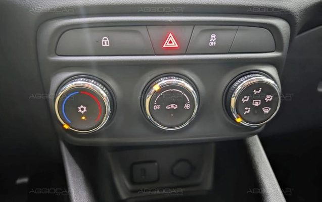 imagem-https://www.socarrao.com.br/sc-vehicle-images-prod/4365302/1792098511845-8509163_19_B_78bdd7d4d3.jpeg