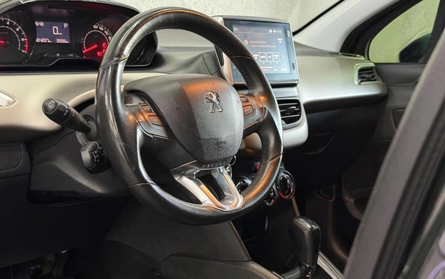 imagem-https://www.socarrao.com.br/sc-vehicle-images-prod/4365317/1792427127198-8575831_15_B_8059a4eb9c.jpeg