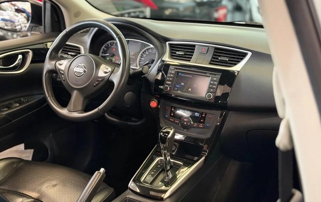 imagem-https://www.socarrao.com.br/sc-vehicle-images-prod/4365391/1792099315031-8574906_22_B_2b4233fa84.jpeg