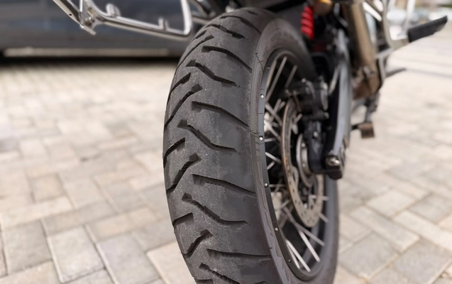 imagem-https://www.socarrao.com.br/sc-vehicle-images-prod/4365556/1792100925135-003_a9894cc69b51dacc86315b487c76fbdc.jpg