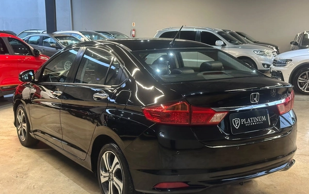 imagem-https://www.socarrao.com.br/sc-vehicle-images-prod/4365590/1792101322268-ef9c951457e64ca08844d97d2ec8d6dd_1792101198425.jpg