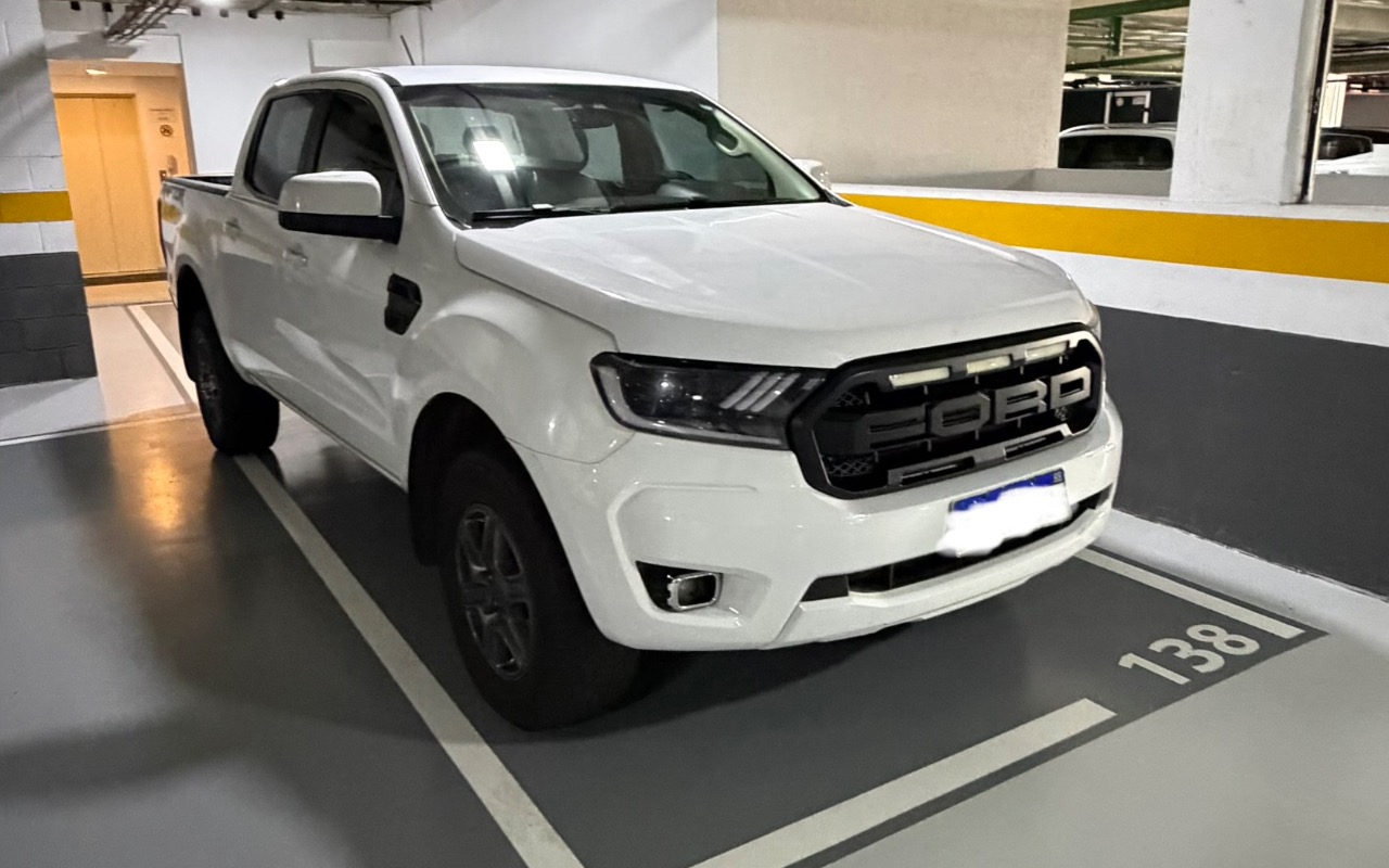 imagem-https://www.socarrao.com.br/sc-vehicle-images-prod/4365675/1792102534423-SU1HXzQxNjguanBlZw.jpeg