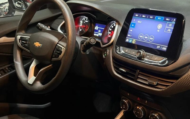 imagem-https://www.socarrao.com.br/sc-vehicle-images-prod/4365763/1792103085400-8561467_7_B_fae6abb29d.jpeg