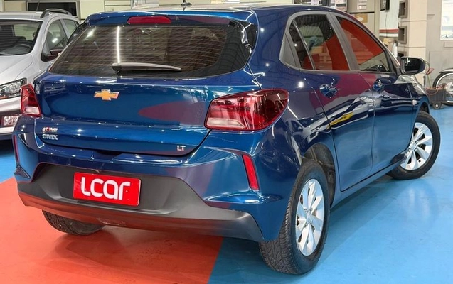 imagem-https://www.socarrao.com.br/sc-vehicle-images-prod/4365763/1792103085403-8561467_7_B_33f1956d37.jpeg