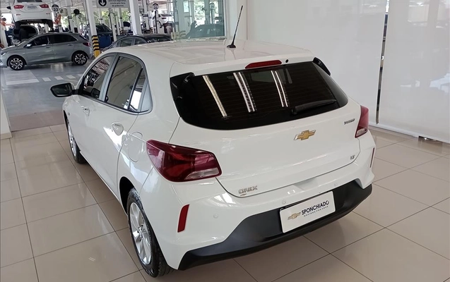 imagem-https://www.socarrao.com.br/sc-vehicle-images-prod/4365850/1792482592926-28d33363-5896-4dd7-950c-2fc374ddc5a620261014174500.jpeg
