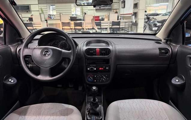 imagem-https://www.socarrao.com.br/sc-vehicle-images-prod/4365997/1792105380338-8571739_13_B_28c9c89d32.jpeg