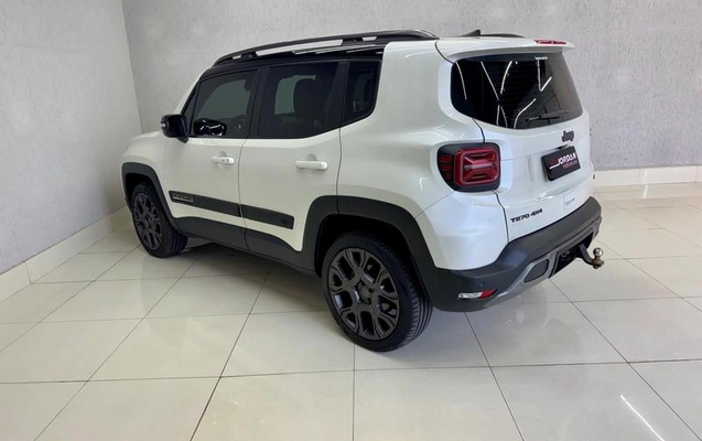 imagem-https://www.socarrao.com.br/sc-vehicle-images-prod/43660/1787764554108-7203794_8_B_7d82d25112.jpeg