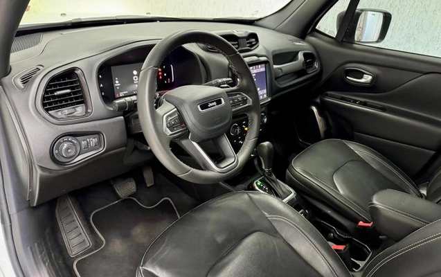 imagem-https://www.socarrao.com.br/sc-vehicle-images-prod/43660/1787764554116-7203794_16_B_80098fc821.jpeg