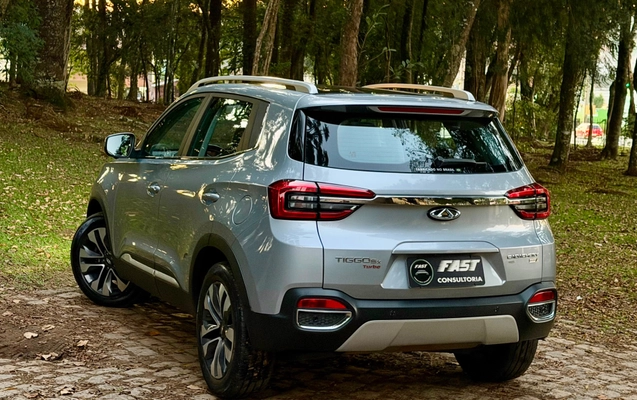 imagem-https://www.socarrao.com.br/sc-vehicle-images-prod/4366087/1792106455065-d8a3e5b9-caef-491c-91ef-f89e45bdf21c.jpg