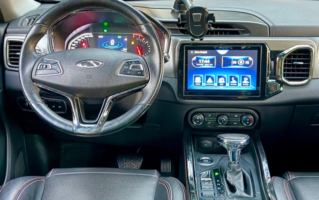 imagem-https://www.socarrao.com.br/sc-vehicle-images-prod/4366087/1792106455076-cafa71e5-0f42-4fe0-80d7-f6df96734d8a.jpg
