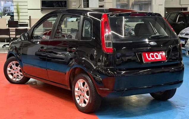 imagem-https://www.socarrao.com.br/sc-vehicle-images-prod/4366196/1792107781633-8575123_9_B_d6f787e654.jpeg