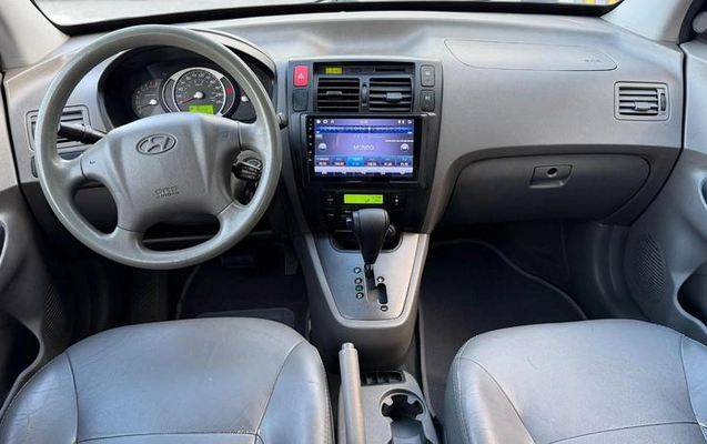 imagem-https://www.socarrao.com.br/sc-vehicle-images-prod/4366201/1792172585941-8566817_16_B_250ed29834.jpeg