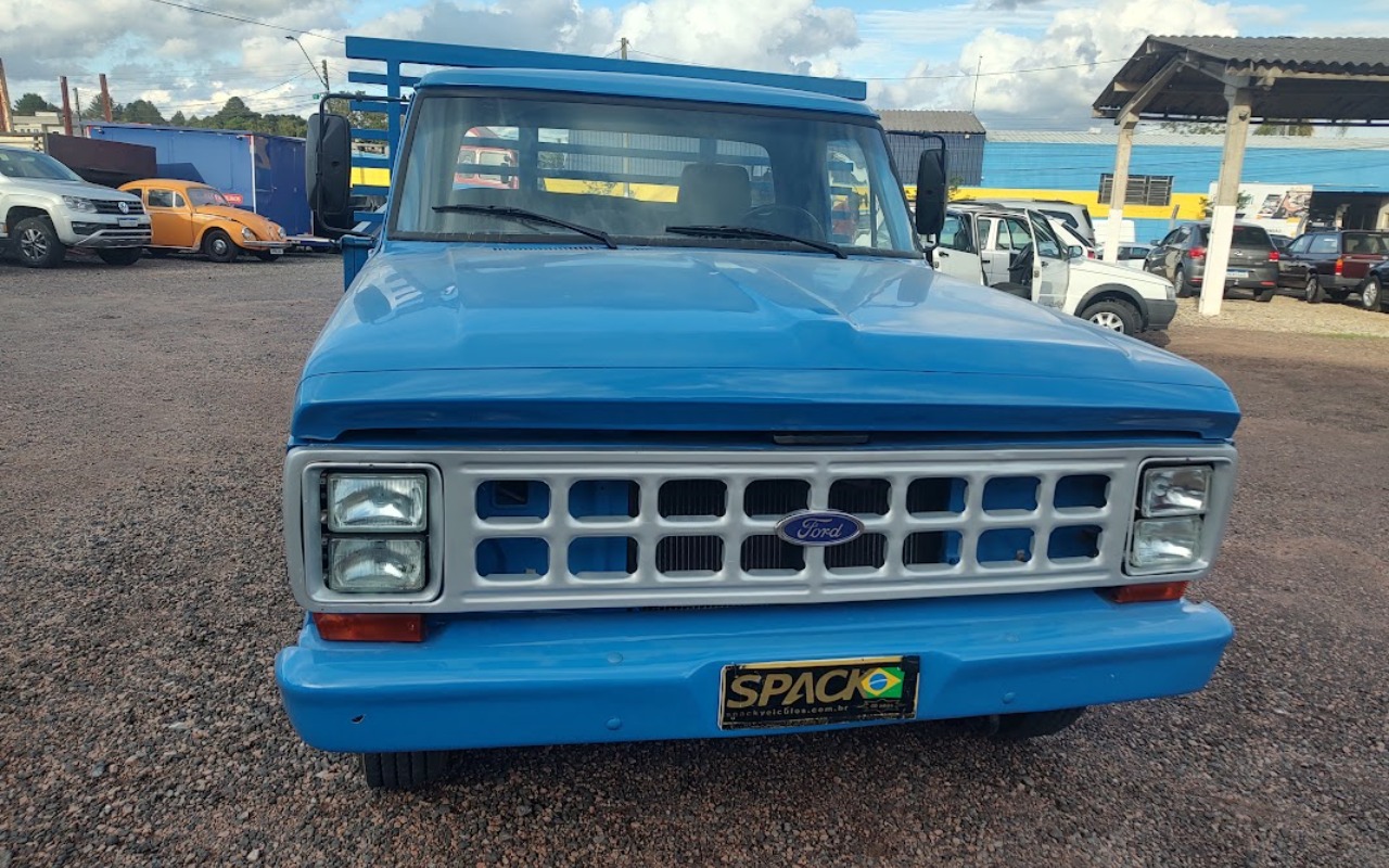 imagem-https://www.socarrao.com.br/sc-vehicle-images-prod/4366272/1792108527437-SU1HXzIwMjYxMDE1XzE2NTI0MzgwOF9IRFIgLSBDw7NwaWEuanBn.jpg