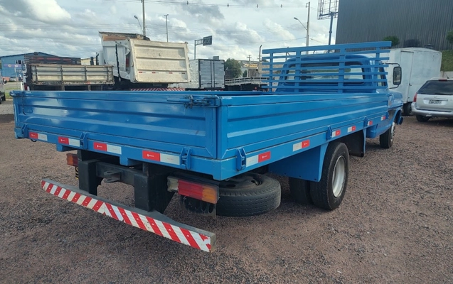 imagem-https://www.socarrao.com.br/sc-vehicle-images-prod/4366272/1792108527590-SU1HXzIwMjYxMDE1XzE2NTMxNzk3Nl9IRFIgLSBDw7NwaWEuanBn.jpg