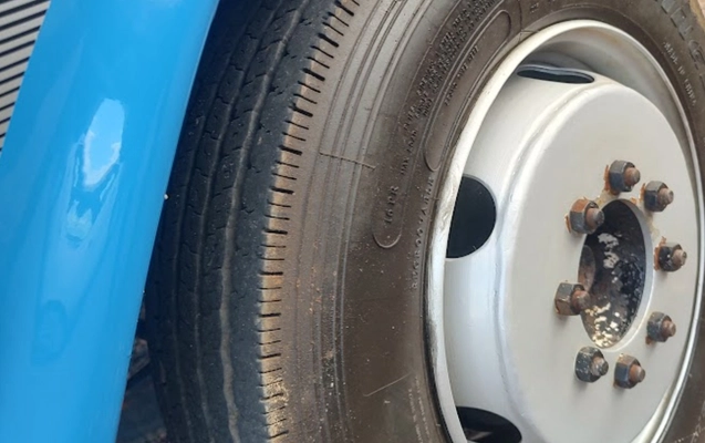 imagem-https://www.socarrao.com.br/sc-vehicle-images-prod/4366272/1792108528424-SU1HXzIwMjYxMDE1XzE2NTM1NDUxM19IRFIgLSBDw7NwaWEuanBn.jpg