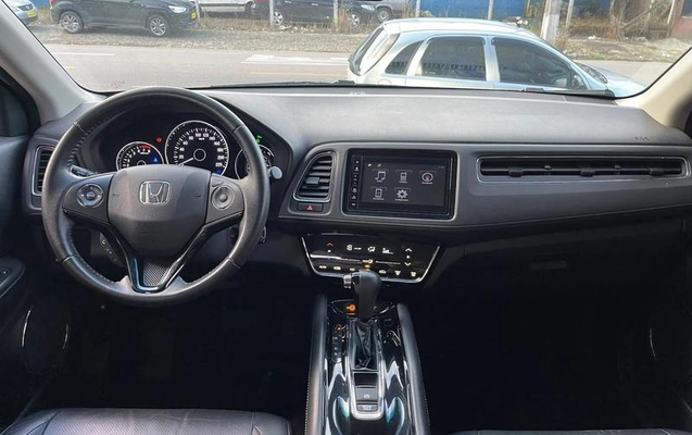 imagem-https://www.socarrao.com.br/sc-vehicle-images-prod/4366354/1792109355241-8567499_6_B_71198d84fa.jpeg