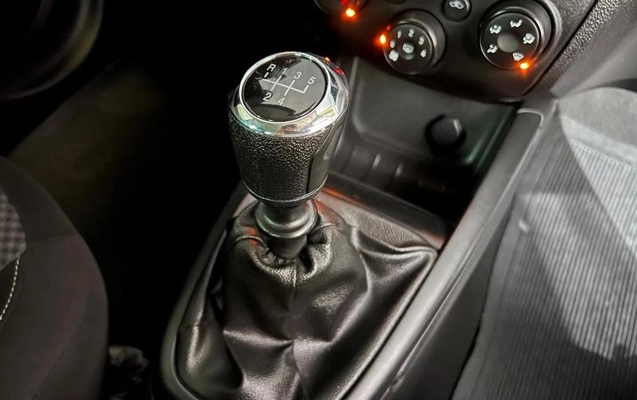imagem-https://www.socarrao.com.br/sc-vehicle-images-prod/4366444/1792109797347-8344123_7_B_408da27b88.jpeg