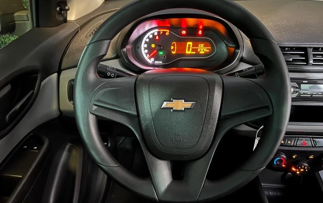 imagem-https://www.socarrao.com.br/sc-vehicle-images-prod/4366444/1792109797355-8344123_12_B_30a6eb0560.jpeg