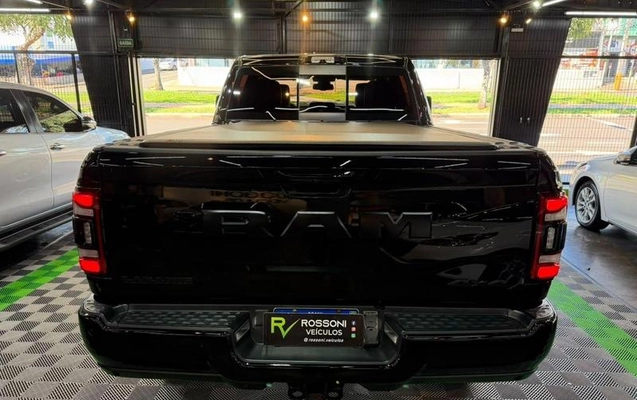 imagem-https://www.socarrao.com.br/sc-vehicle-images-prod/4366551/1792241064099-8574152_16_B_ed93706abb.jpeg