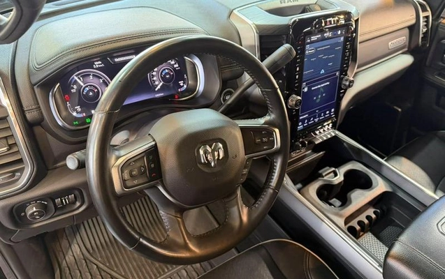 imagem-https://www.socarrao.com.br/sc-vehicle-images-prod/4366551/1792241064114-8574152_8_B_7a12530f9a.jpeg