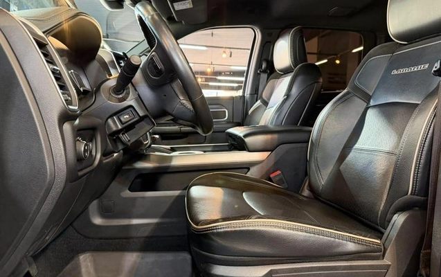 imagem-https://www.socarrao.com.br/sc-vehicle-images-prod/4366551/1792241064119-8574152_11_B_e1bdc487ab.jpeg