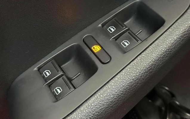 imagem-https://www.socarrao.com.br/sc-vehicle-images-prod/4366558/1792111360106-8521476_2_B_a0c33c5fa1.jpeg