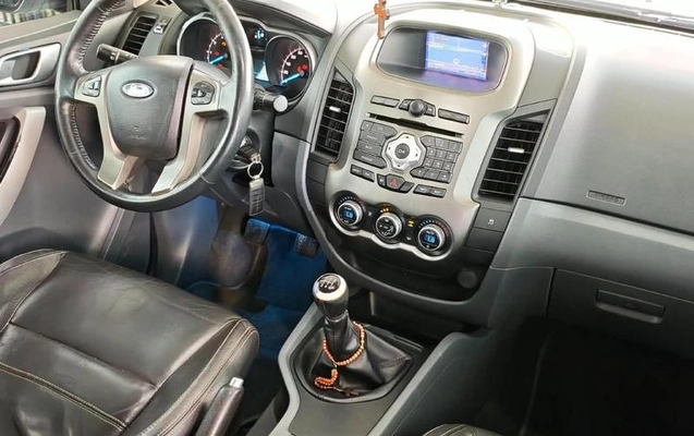 imagem-https://www.socarrao.com.br/sc-vehicle-images-prod/4366559/1792111529319-8576053_8_B_43835eda72.jpeg