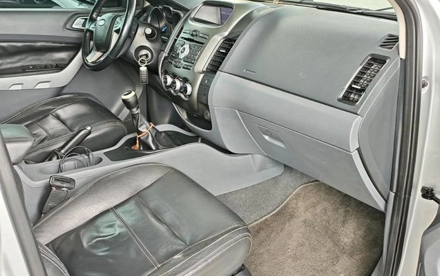 imagem-https://www.socarrao.com.br/sc-vehicle-images-prod/4366559/1792111529321-8576053_11_B_798b195844.jpeg