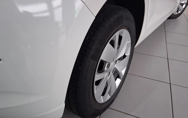 imagem-https://www.socarrao.com.br/sc-vehicle-images-prod/4367789/1792123676220-2_012452.jpg