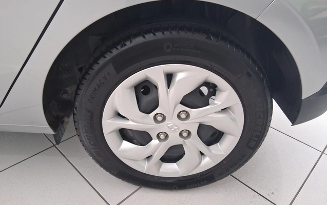 imagem-https://www.socarrao.com.br/sc-vehicle-images-prod/4367813/1792123706286-1_010819.jpg