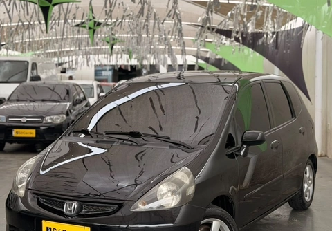 Honda Fit 2005 Preto — foto 1 de 3