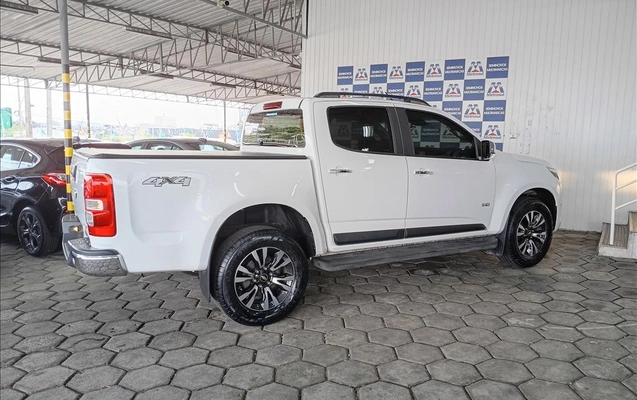 imagem-https://www.socarrao.com.br/sc-vehicle-images-prod/4370235/1792149278473-70f52466-fbef-47df-9206-17144c149c9220261002100630.jpeg