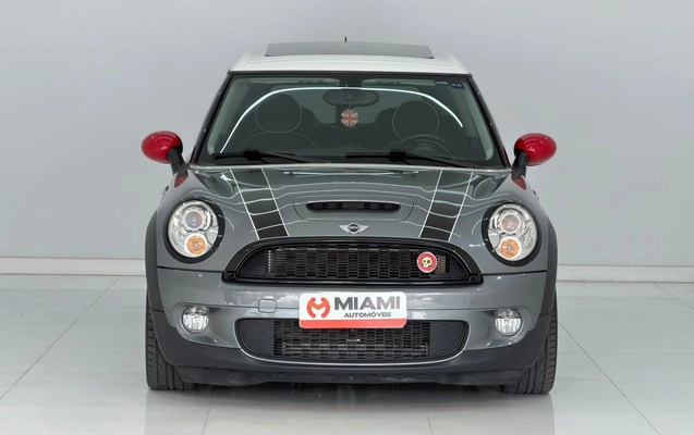 imagem-https://www.socarrao.com.br/sc-vehicle-images-prod/4370239/1792150336227-4bba7558d84b483cbf3a58e49decae3c_1791220937314.jpg