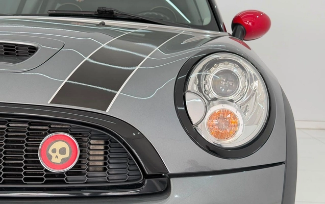 imagem-https://www.socarrao.com.br/sc-vehicle-images-prod/4370239/1792150336228-db00545b2674481cb48c1eb3b06025b4_1791220937320.jpg