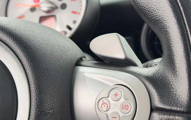 imagem-https://www.socarrao.com.br/sc-vehicle-images-prod/4370239/1792150336236-7fad0349ab8147919a1a2e45357c3b6d_1791220937362.jpg