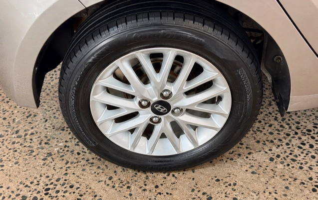 imagem-https://www.socarrao.com.br/sc-vehicle-images-prod/4370245/1792150732625-8434552_5_B_f08ec2fc85.png