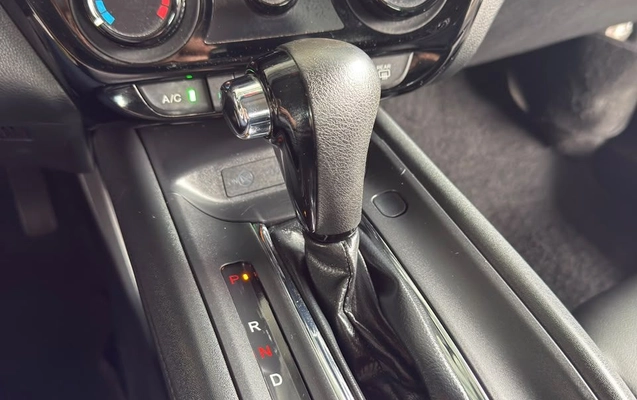 imagem-https://www.socarrao.com.br/sc-vehicle-images-prod/4370252/1792151002176-d5ec74595d304f038e8c729d53d01e33_1789766167273.jpg