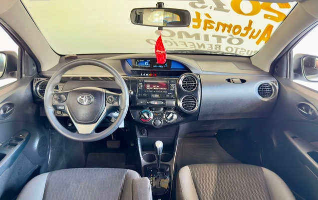 imagem-https://www.socarrao.com.br/sc-vehicle-images-prod/4370261/1792341055776-147a85790217442b917ff7f7081ffeb0_1787229096954.jpg