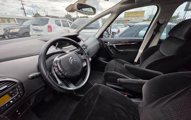 imagem-https://www.socarrao.com.br/sc-vehicle-images-prod/4370265/1792784251430-8576177_11_B_5a5e6579fa.jpeg